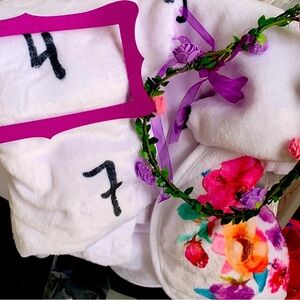 Baby photo shoot prop with headpiece , also goes by days, weeks, months,years